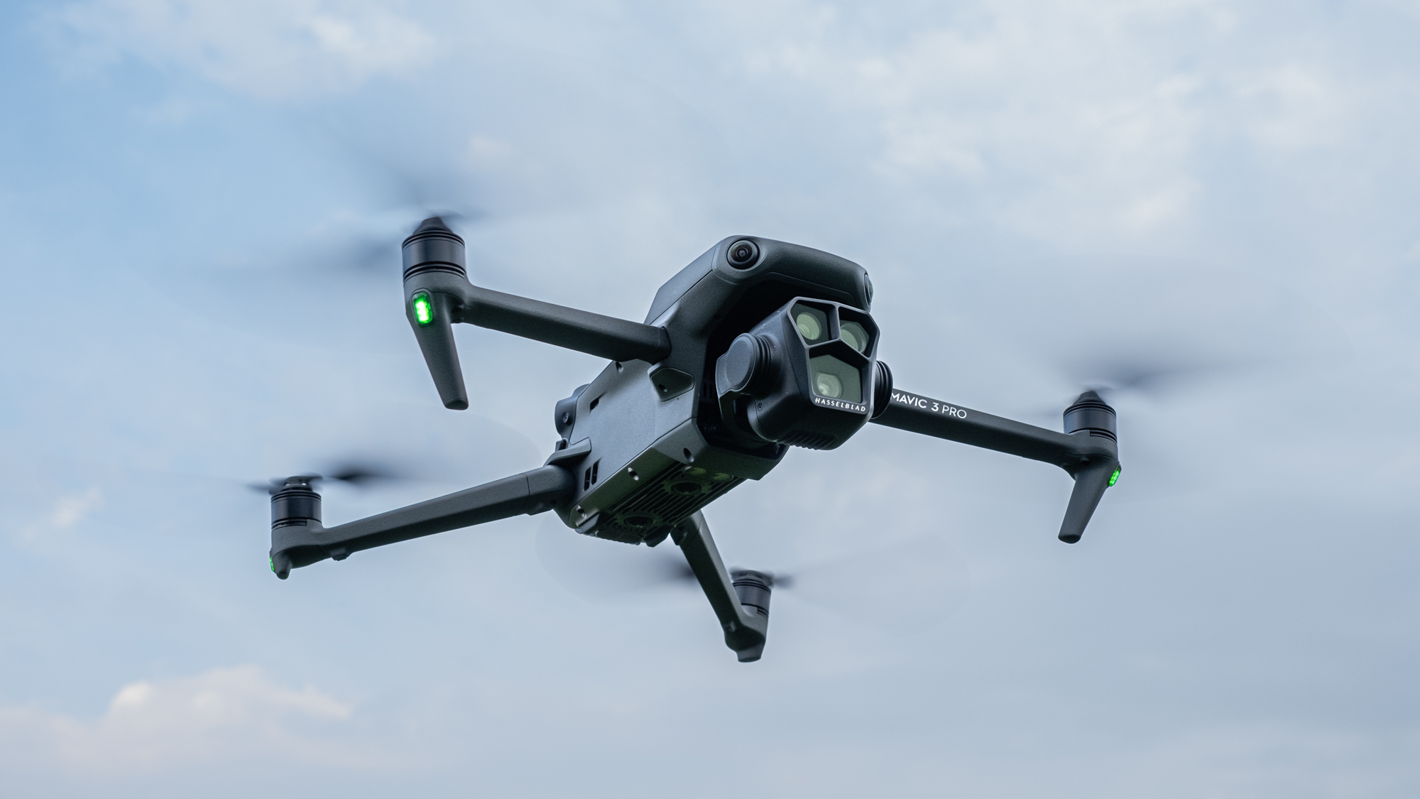 Newly leaked DJI Mavic 4 Pro images may have revealed the premium drone’s design in full