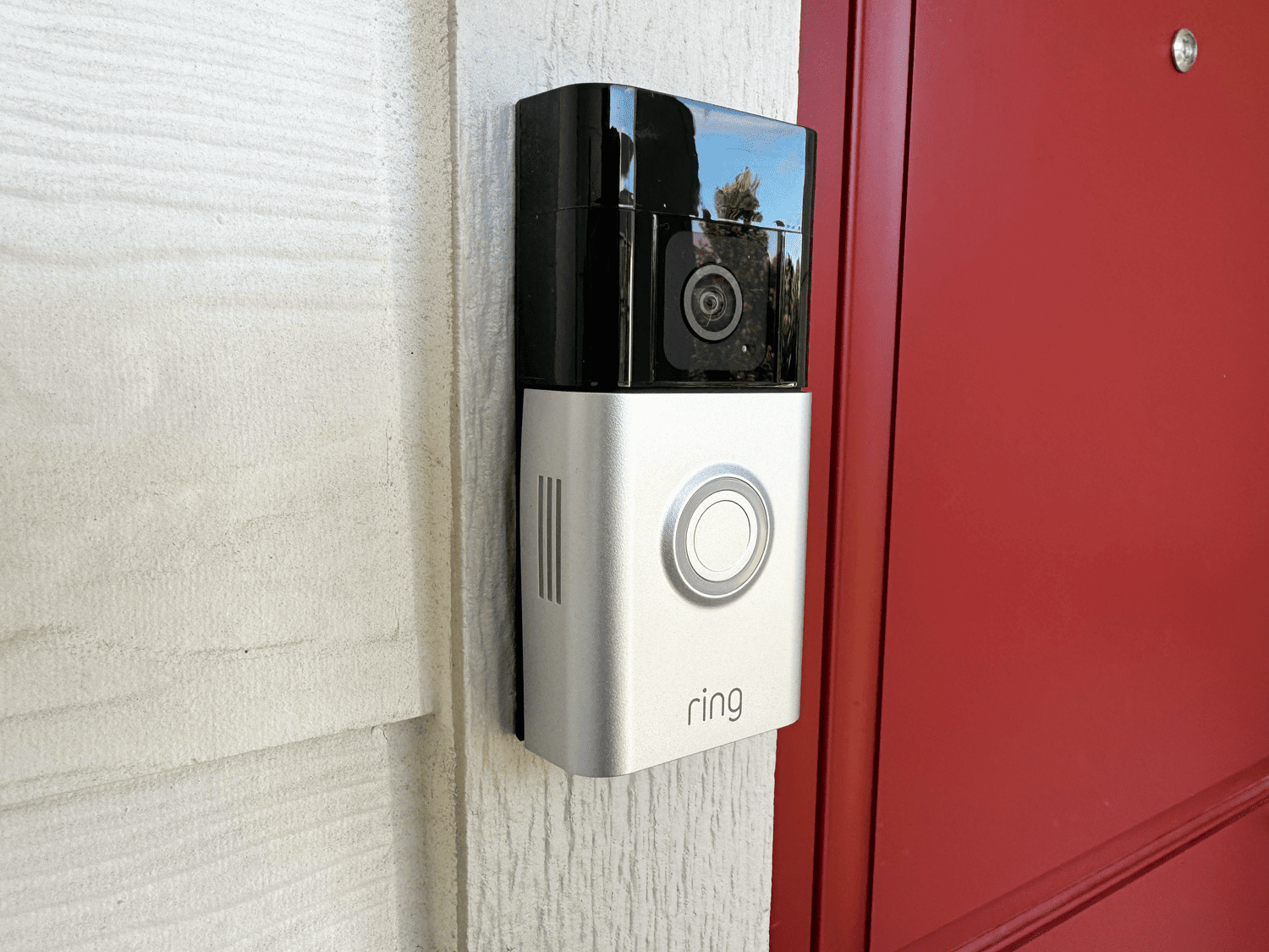 Ring Battery Doorbell Plus Review: A Comprehensive Look at Its Features and Performance