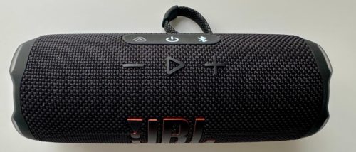 JBL Flip 7 review: meet the new portable Bluetooth speaker boss, even better than the class-leading old boss