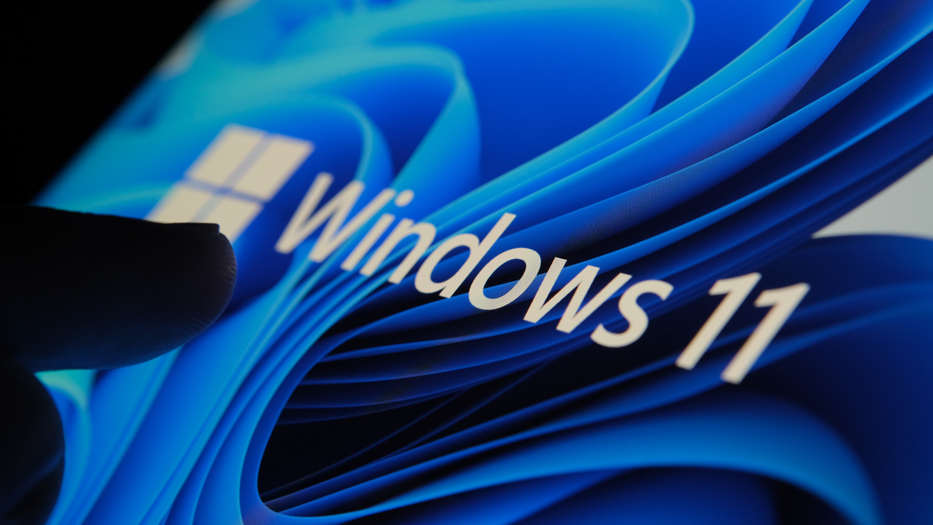 Microsoft’s Windows 11 is a detriment to handheld gaming PCs – and a recent SteamOS comparison highlights that