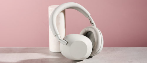 I reviewed the Sony WH-1000XM6 headphones, and they’re a glorious fusion of the best parts of their predecessors