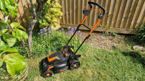 Yard Force LM C37B 40V Cordless Lawn Mower Review