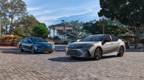 Which Toyota Camry Trims Come With AWD?