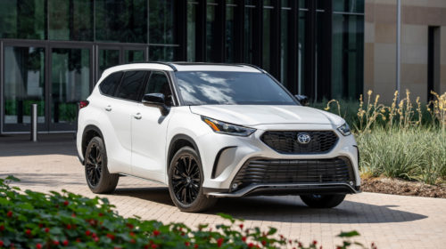 Subaru Ascent Vs. Toyota Highlander: What’s Different Between These 3rd-Row SUVs?