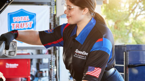 SpeeDee Oil Change Services: What Does Its 17-Point Oil Change Include?