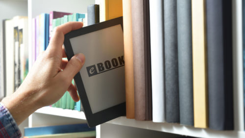Kindle Vs Nook: Which Is The Better E-Reader?