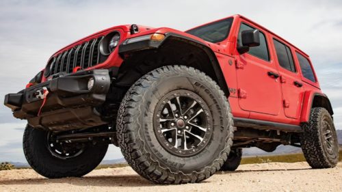 Here’s How To Program Your Jeep’s Homelink Garage Door Opener