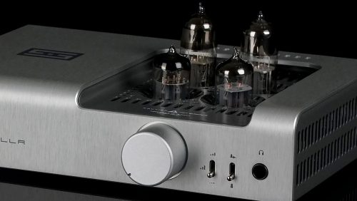 This Affordable Amplifier Is the Perfect Desktop Upgrade for Serious Audiophiles