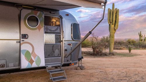 Airstream’s New Trailer Is a Frank Lloyd Wright-Inspired Masterstroke in Mid-Century Glamping