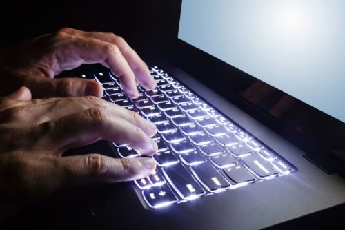 Keyboard Light Activation: Windows & Mac Guide