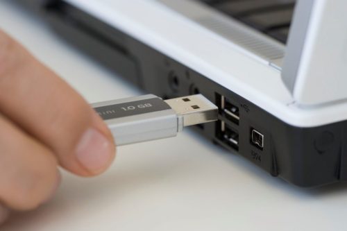How to Remove Write Protection: Windows 10, 8, 7 Tips