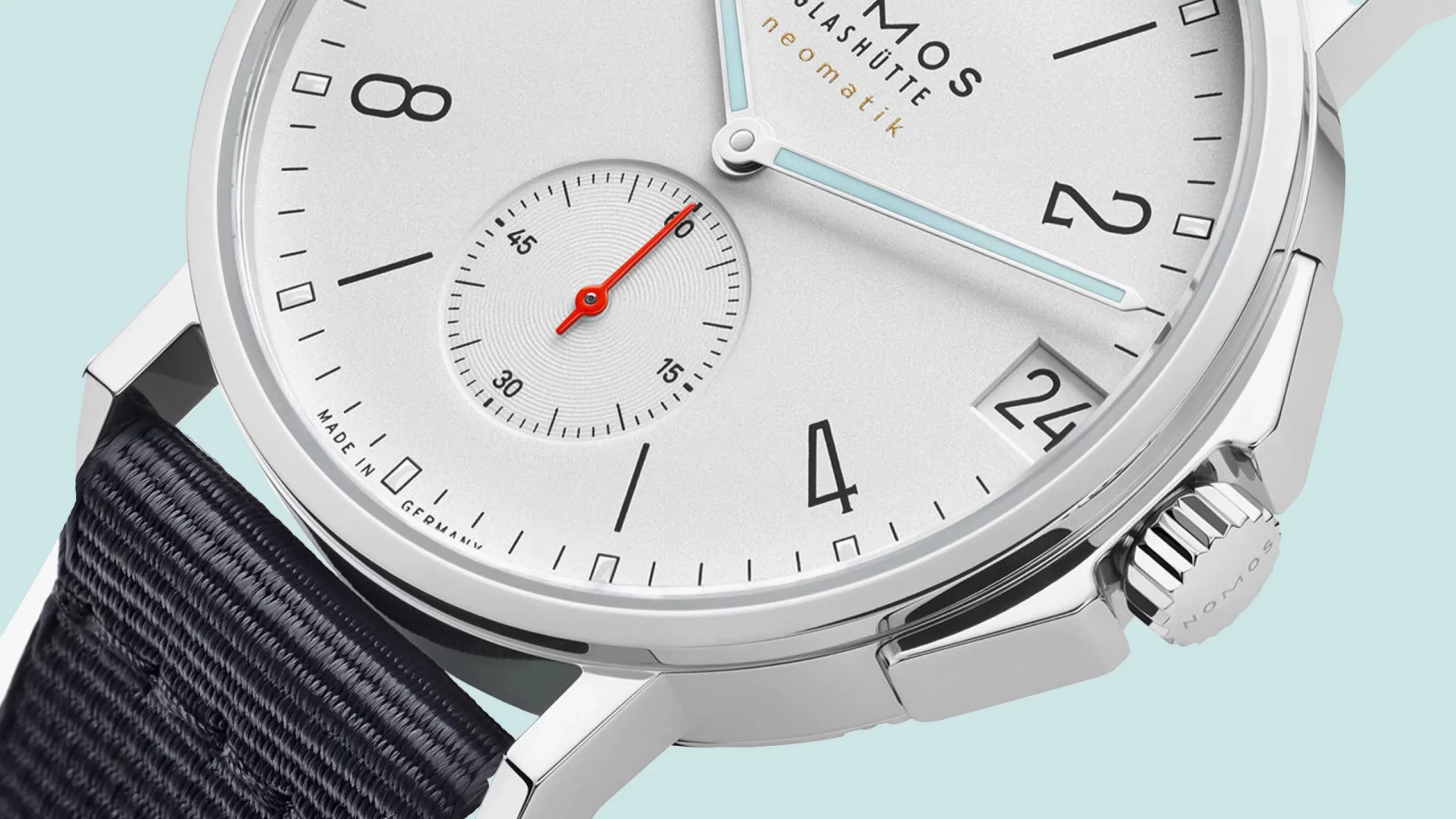 The Bauhaus Sports Watch That Broke All the Rules Is Returning to Its Roots