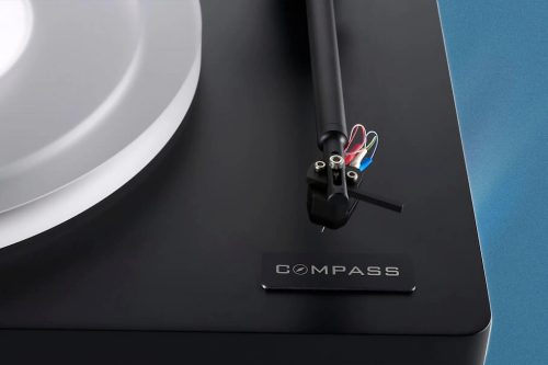A German Hi-Fi Specialist Just Unveiled an Entry-Level Turntable for Audiophiles