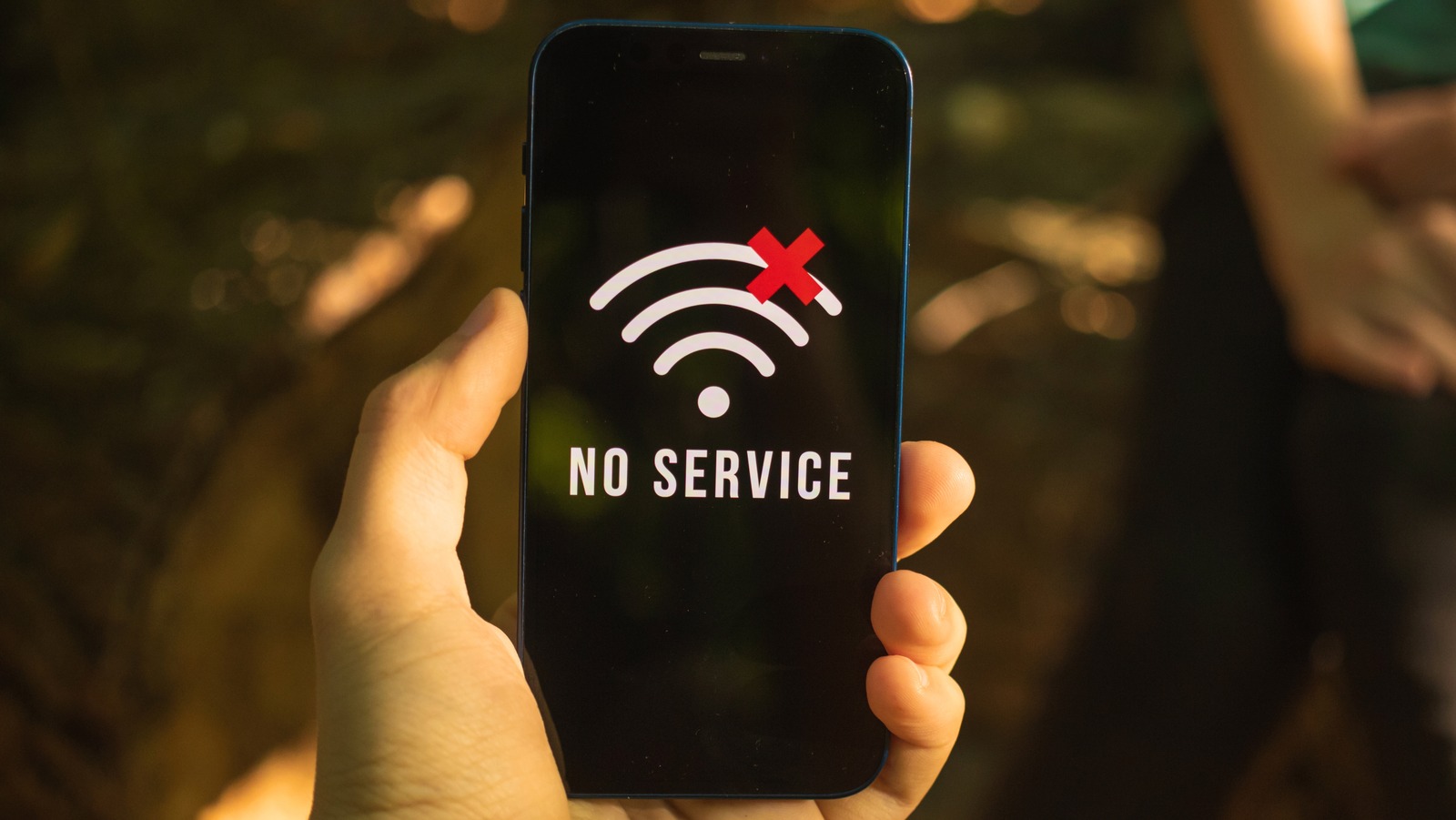 Cellphone Signal Problems? Try This Quick Airplane Mode Test First