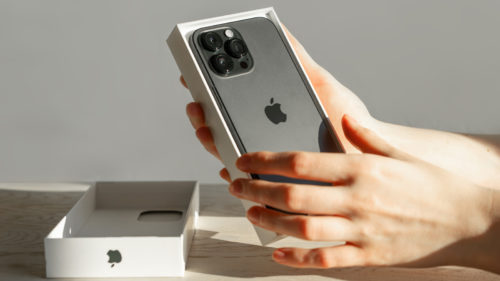 Will A Refurbished iPhone Last As Long As A New One? Here’s What Users Are Saying