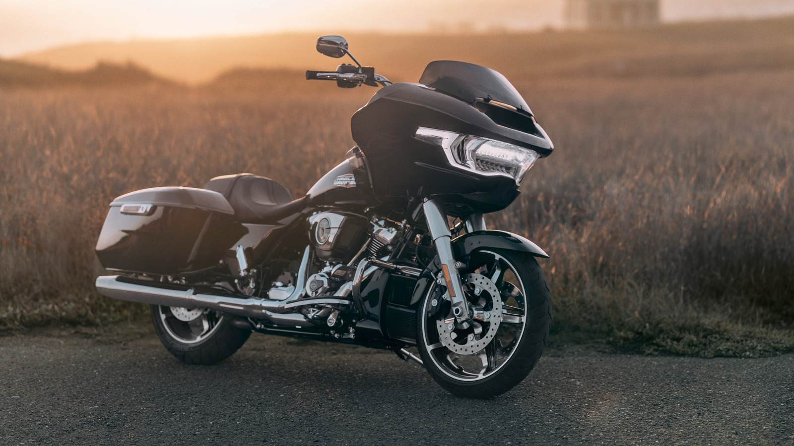 Harley-Davidson Road Glide: How Much Does It Cost & Why Is It So Popular?