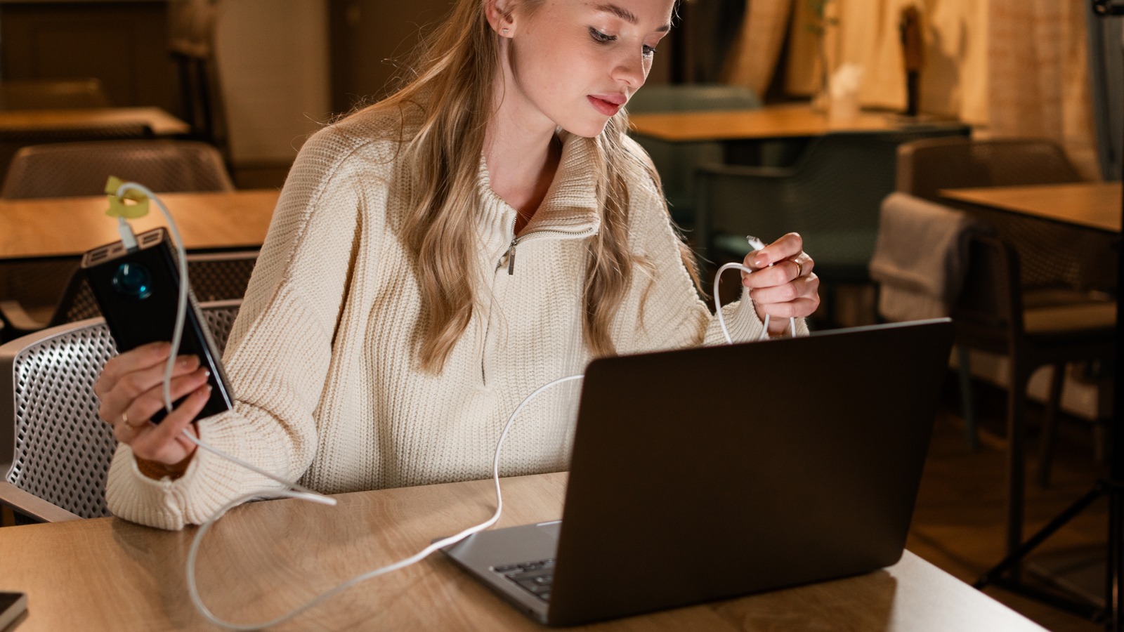 How Big Of A Power Bank Do You Need To Fully Charge A Laptop?
