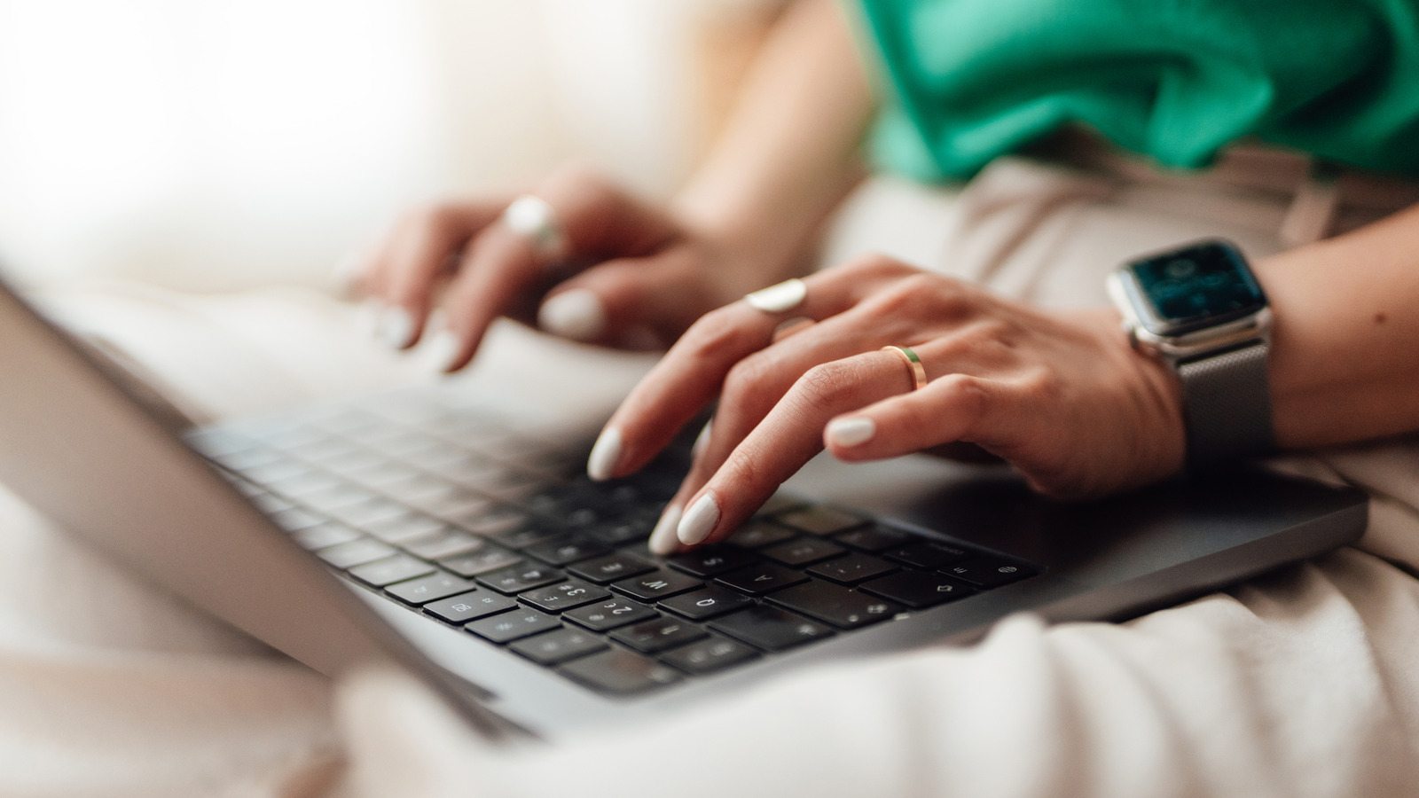 10 Laptops That Are Worth Buying Used