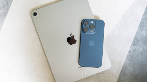 You Can Charge Your iPhone With An iPad – Here’s How