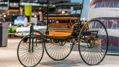 The World’s First Three-Wheeled Car Looked Even Dorkier Than Today’s