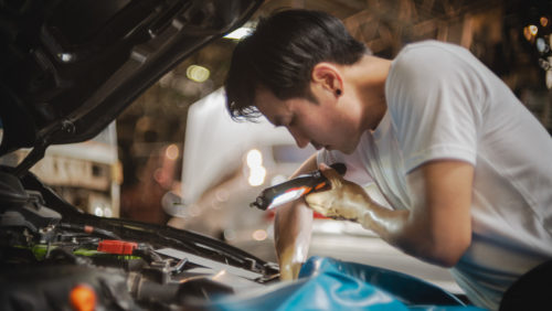 These Bad Habits Might Be Shortening Your Car Oil’s Lifespan