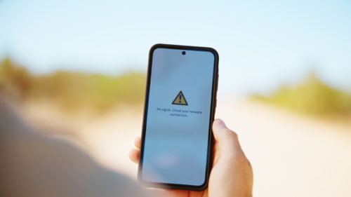 Yes, Your Android Phone Can Still Send Messages Without A Cell Signal: Here’s How