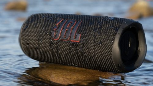 Can Waterproof Speakers Go Underwater?