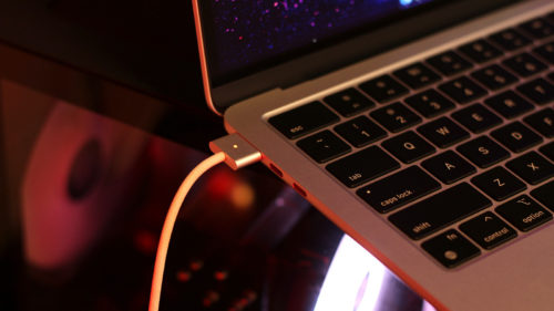 MagSafe Or USB-C: Which Port Should You Use To Charge Your MacBook?