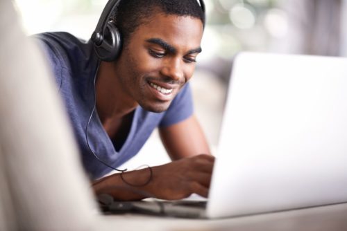 12 Best Sites to Listen to Free Music Online Without Downloading