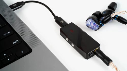This Tiny Hi-Fi Gadget Promises to Elevate Your Desktop Audio System