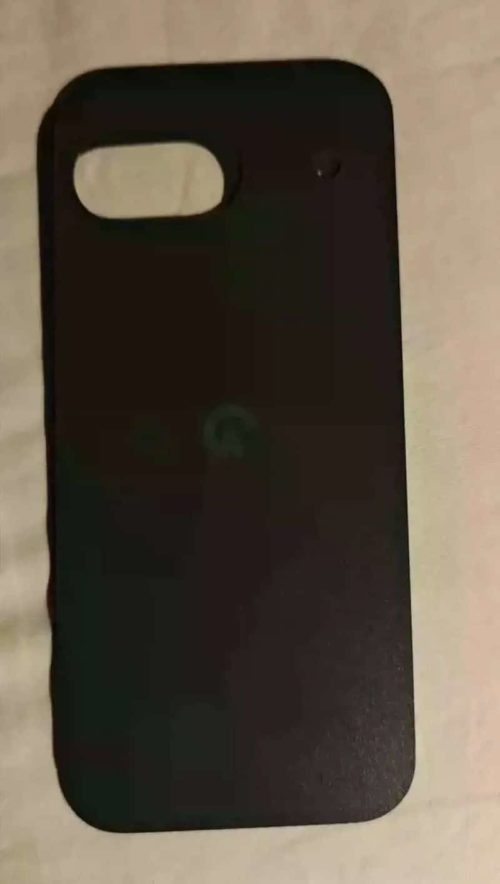 The Back Cover of Google Pixel 10a phone project has been exposed: the distance between the camera and the flash has increased