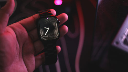 Apple Watch Series 10 Vs. SE 2nd Generation: What’s The Difference Between These Smartwatches?