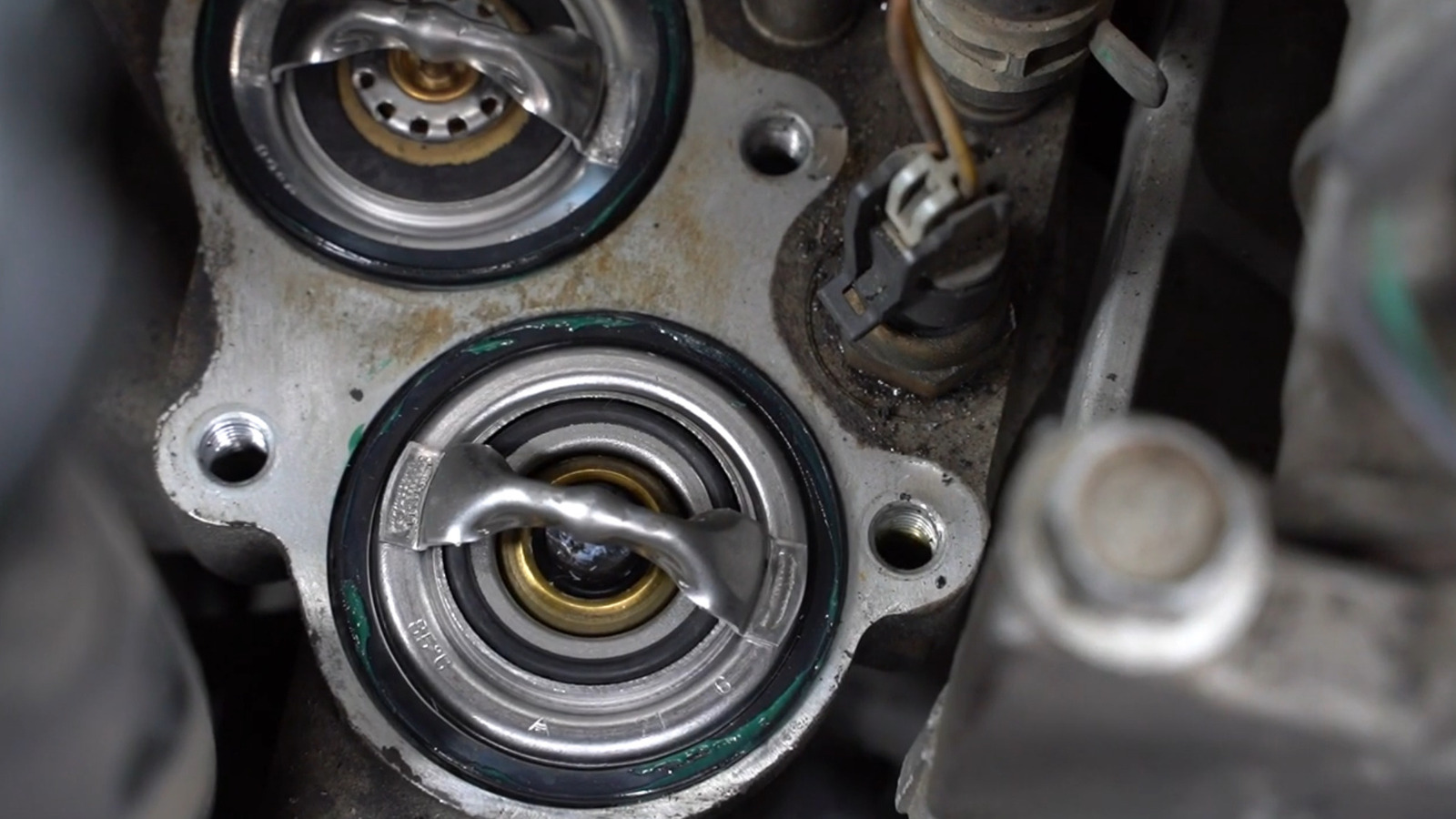 Why Does The Duramax Diesel Engine Have Two Thermostats?