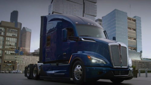 Kenworth T680 Vs. W990: What’s The Difference Between These Big Rigs?