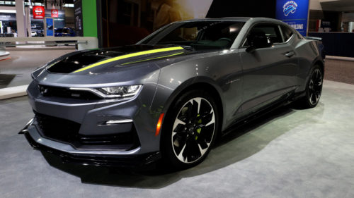 5 V8 Cars With Surprisingly Good MPGs