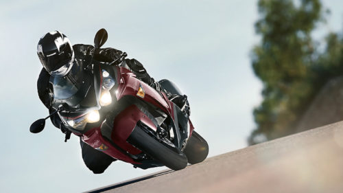 How Fast Is The Kawasaki Ninja ZX-14R? A Look At Its Top Speed (With And Without The Limiter)