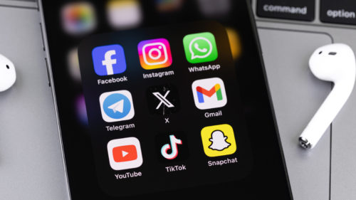 Is An App Stealing Your Data? Here Are The Warning Signs To Look For