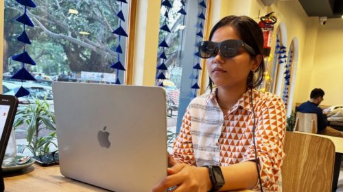 Are Smart Glasses A Viable Alternative To Computer Monitors?
