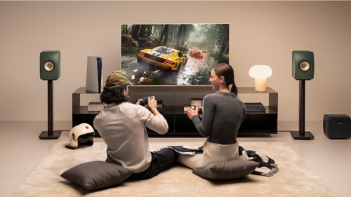 KEF’s five-star iconic speakers now come in two new colors and I can’t decide which I want more