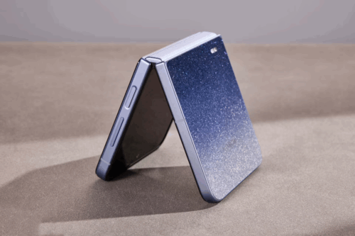 Honor Magic V Flip2 will be Released today: the First Small Foldable Phone with a 200-megapixel Main Camera