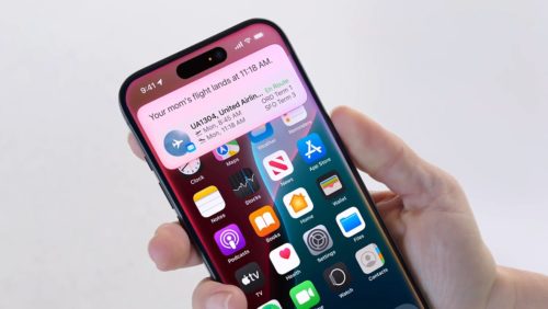 Frustrated Siri users claim the voice assistant is becoming unusable, as a relaxed Tim Cook says Apple is ‘making good progress’ on its 2026 reboot