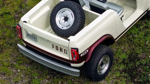 One of Ford’s Best Broncos Yet Is an Open-Topped Tribute to the OG