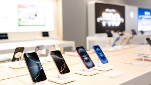 What Comes With The AppleCare One Warranty Plan?