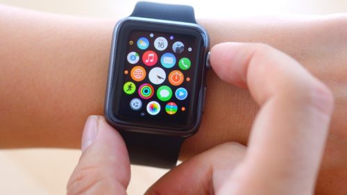 Here Are All The Ways You Can Use Your Apple Watch Without Your iPhone