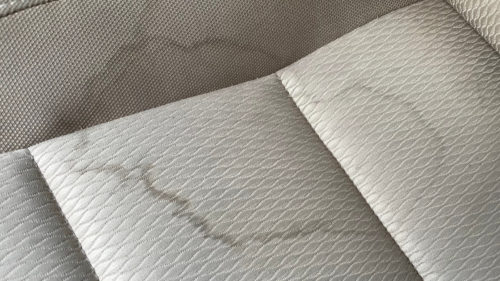 How To Use Baking Soda To Clean Stubborn Car Seat Stains