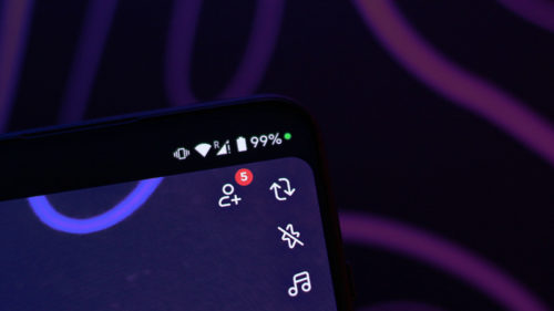 Why There’s A Green Dot On Your Android’s Screen (And How To Remove It)