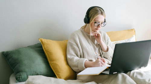The dos and don’ts of buying a new laptop for college
