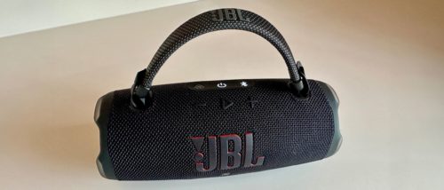 JBL Charge 6 review: a beefier Bluetooth speaker that’s excellent value