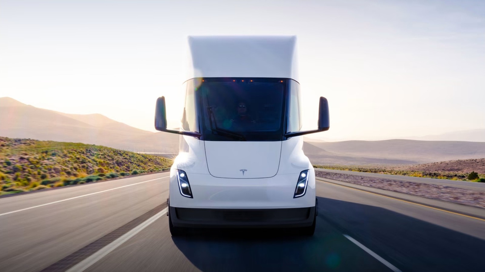 How Truckers Really Feel About The Tesla Semi Truck