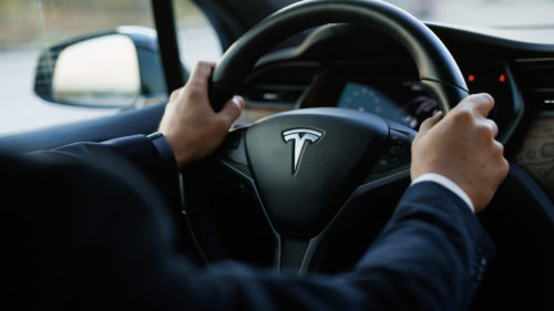 5 Things You Need To Know Before Driving A Tesla For The First Time